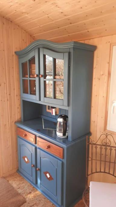 Steinhofel Zirkuswagen Glamping Fuer 2 Mit Veranda Kueche Netflix Parken Und Hofladen מראה חיצוני תמונה