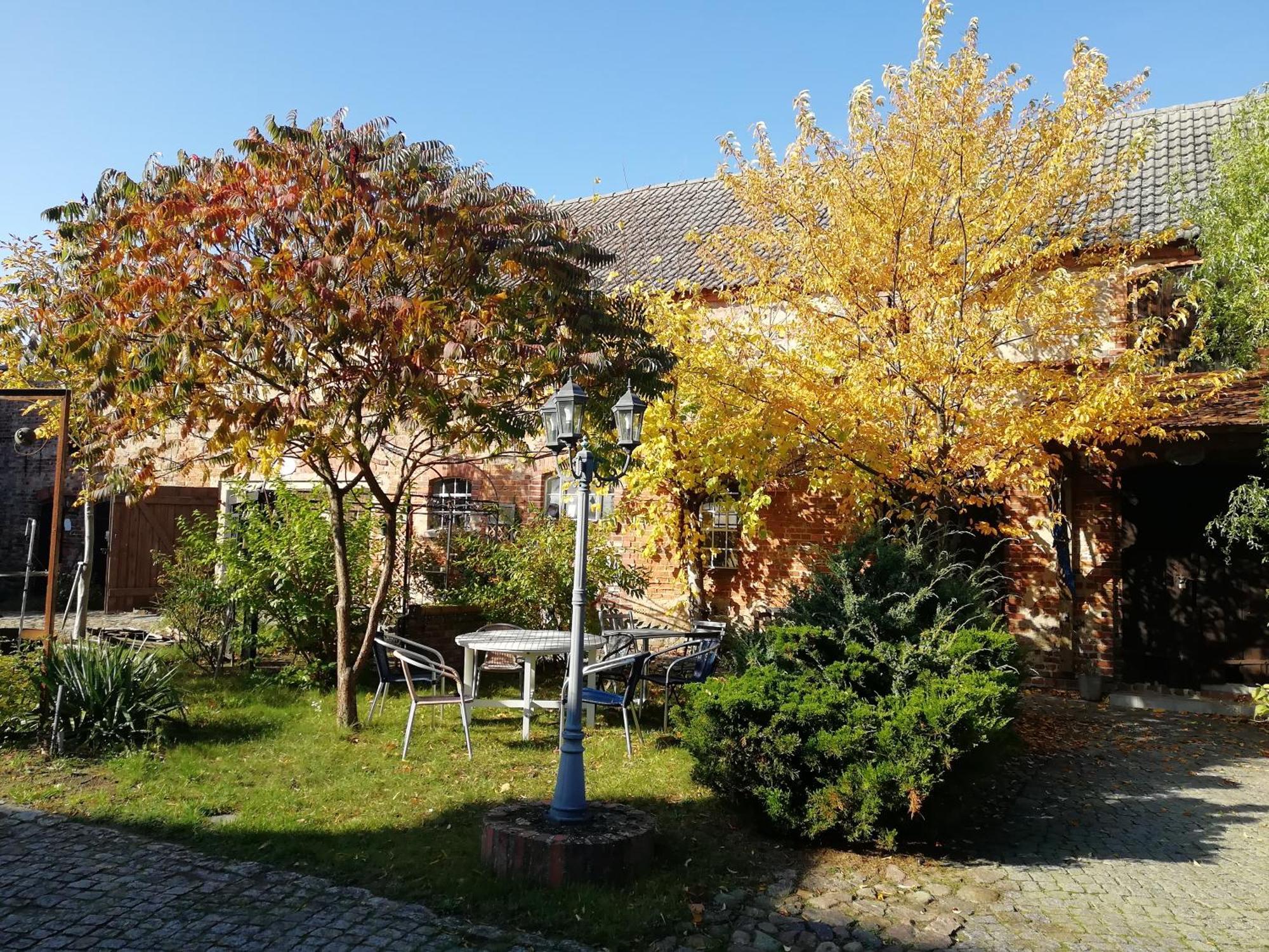 Steinhofel Zirkuswagen Glamping Fuer 2 Mit Veranda Kueche Netflix Parken Und Hofladen מראה חיצוני תמונה